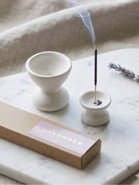 Speckled White Ceramic Incense Holder with Lavender Incense